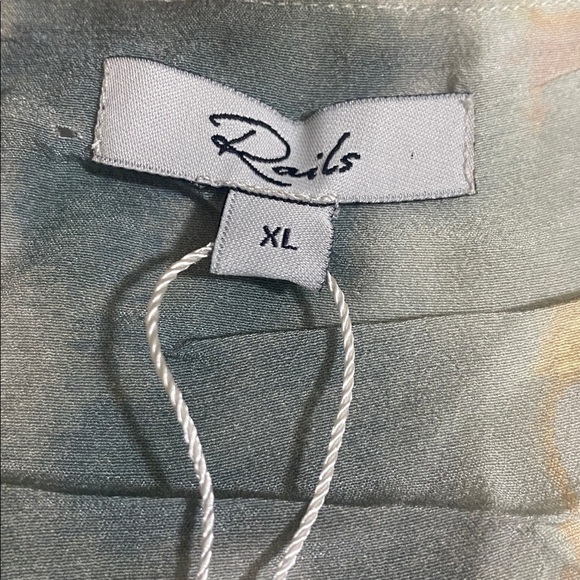 RAILS Women's Paola Sage Diffusion Tank Top Blouse Size XL - Picture 7 of 9